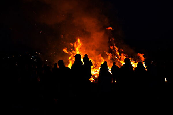 Osterfeuer auf dem Hexentanzplatz